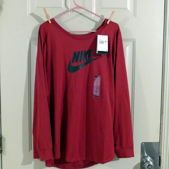 Nike Plus Size Long Sleeve Cotton Graphic Top NWT - Picture 9 of 10